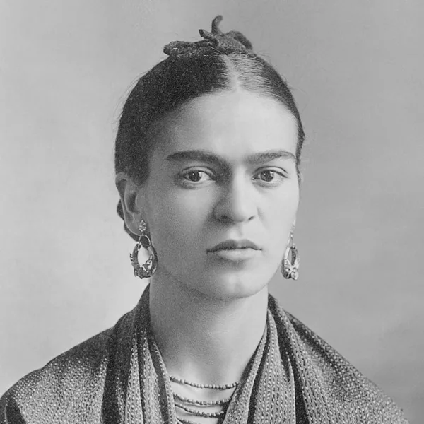 Descubra a la mujer detrás de los cuadros: Frida—Una Biografía de Frida Kahlo